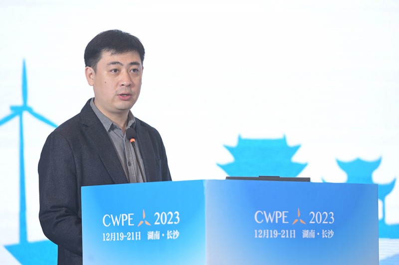 中國電器工業(yè)協(xié)會風力發(fā)電設備分會秘書長果巖 住持