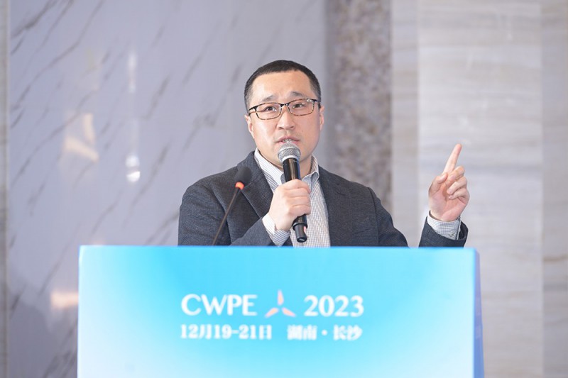 上海電氣電力電子有限公司副總經(jīng)理趙金良發(fā)表《組網(wǎng)型儲(chǔ)能控制技術(shù)在新能源場站黑啟動(dòng)中的應(yīng)用》演講