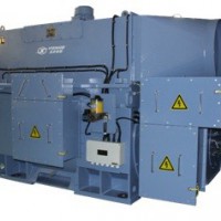 2MW空空冷雙饋風(fēng)力發(fā)電機(jī)圖片1